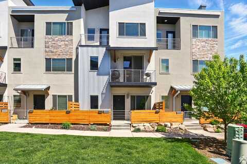 2237 N 450 W, Layton, UT 84041