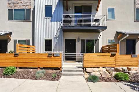 2237 N 450 W, Layton, UT 84041