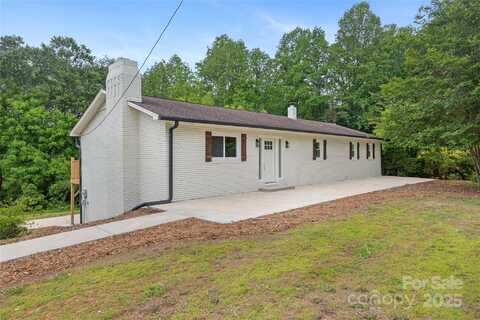 1904 27th Avenue Drive NE, Hickory, NC 28601