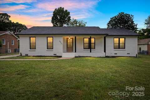 3937 Tamerlane Drive, Charlotte, NC 28205