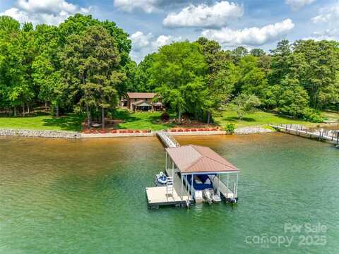 16317 Terry Lane, Huntersville, NC 28078