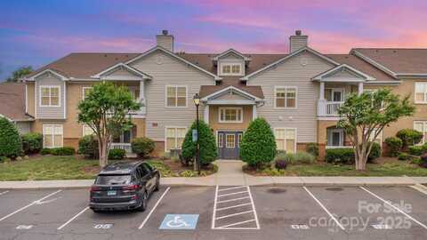 11707 Ridgeway Park Drive, Charlotte, NC 28277