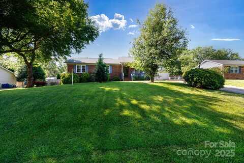 205 Wrentree Lane, Gastonia, NC 28056
