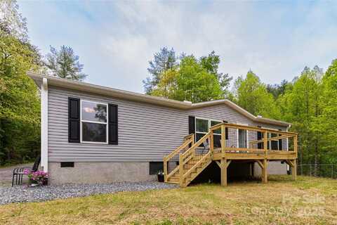 71 Austin Drive, Marshall, NC 28753
