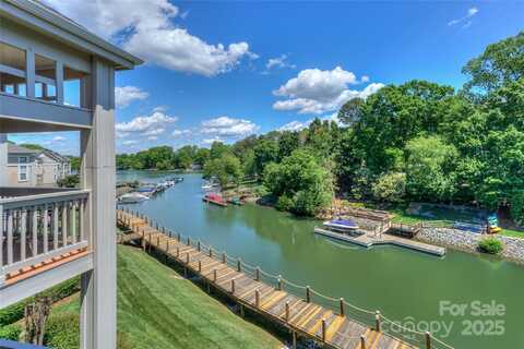 104 Pier 33 Drive, Mooresville, NC 28117