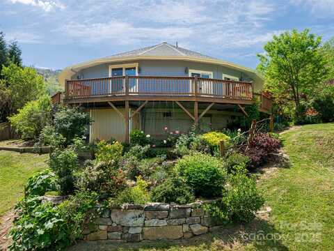15 Sassy Lane, Asheville, NC 28805