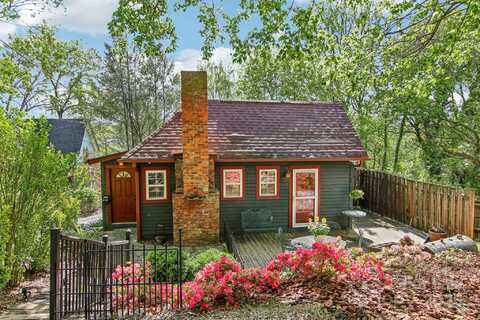 11 Club Street, Asheville, NC 28801