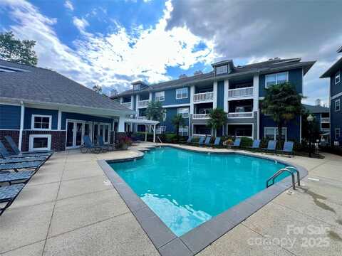 2209 Sumner Green Avenue unit: M, Charlotte, NC 28203