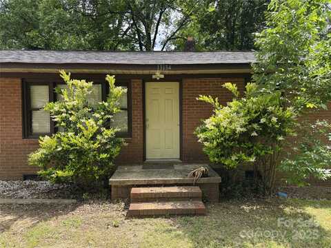 13134 Homewood Drive, Charlotte, NC 28262
