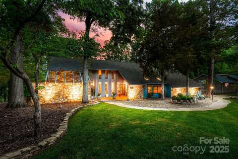 4609 Rounding Run Road, Charlotte, NC 28277
