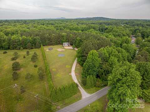 2609 Cove Creek Drive, Gastonia, NC 28056