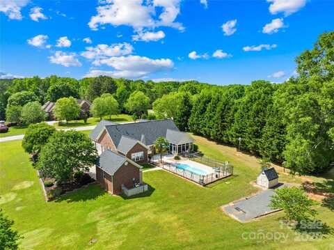 1305 Glenview Lane, Rock Hill, SC 29730