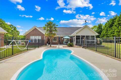 1305 Glenview Lane, Rock Hill, SC 29730