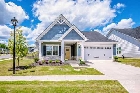 105 Chase View Lane, Troutman, NC 28166