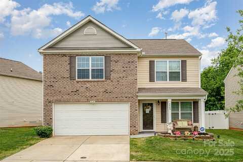 2423 Dewey Creek Lane, Charlotte, NC 28216