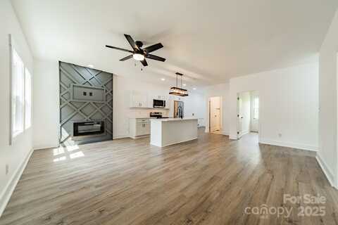322 S Hill Street, Gastonia, NC 28052