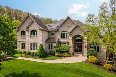 2207 Grandeur Dr, Hampden Township, PA 15044