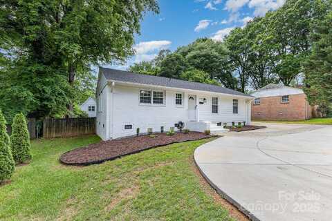 1218 E Woodlawn Road, Charlotte, NC 28209