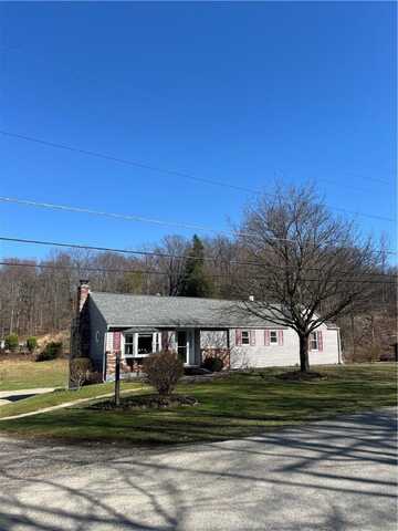 845 Kiski Park Dr, Washington, PA 15613