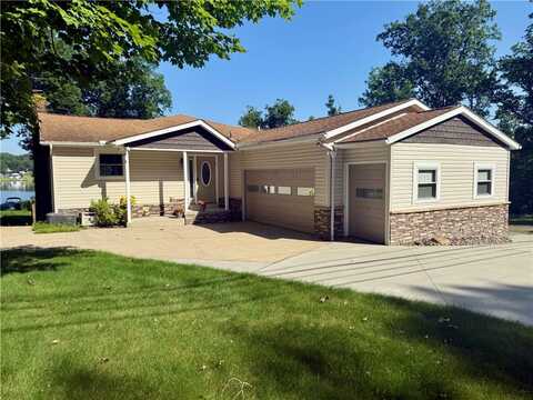 228 Latonka Dr., Jackson Twp, PA 16137