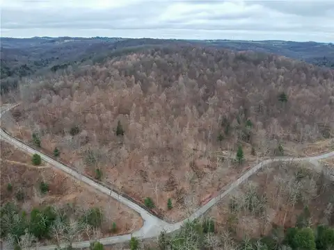 000 Armstrong rd, Wylie, PA 16051