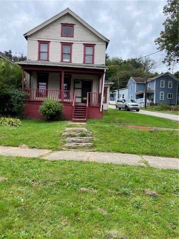11947 Pennsylvania Ave, Vernon, PA 16335