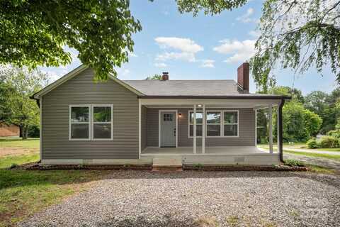 621 Bristol Drive, Statesville, NC 28677