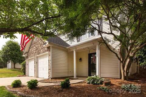 8607 Cedardale Ridge Court, Charlotte, NC 28269