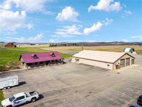 208 W Mud Pike, Somerset, PA 15557