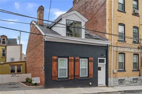 835 Concord St, East Allegheny, PA 15212
