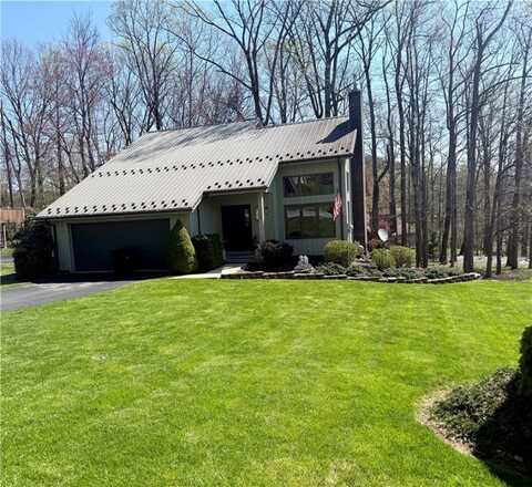 420 Edgewood Ave, White, PA 15701