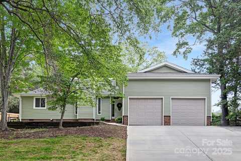 10912 Treebark Drive, Charlotte, NC 28226