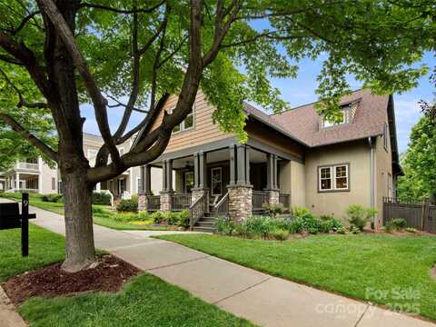 9 Dearborn Street, Asheville, NC 28803