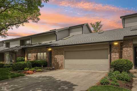 1030 Stratford Hall, Indianapolis, IN 46260