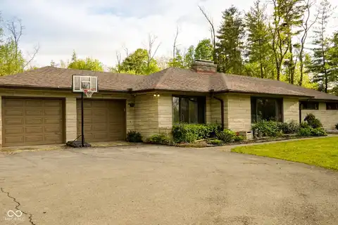 1863 W Country Club Road, Connersville, IN 47331