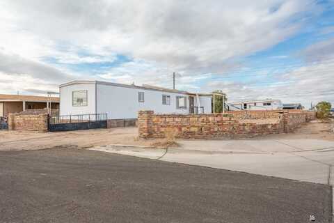9478 E SADDLE DR, Yuma, AZ 85365