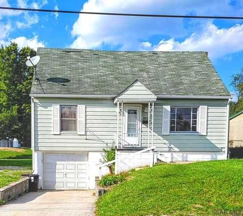 850 Leisure Ave, Johnstown, PA 15904