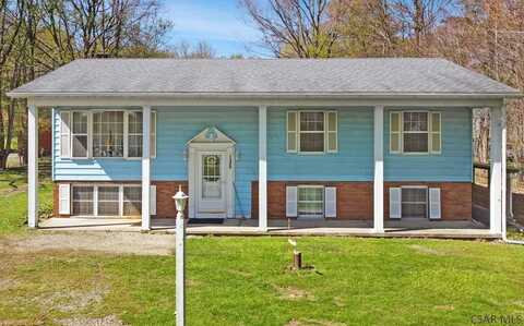 135 Mackinaw Street, Mineral Point, PA 15942