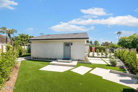 7633 Yarmouth Avenue, Reseda, CA 91335