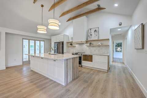 2534 Flamingo Drive, Charleston, SC 29414