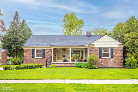 484 Bournemouth, Grosse Pointe Farms, MI 48236