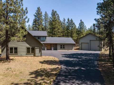 15073 Bridle, Sisters, OR 97759