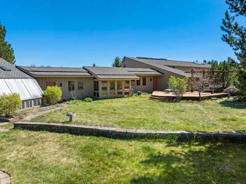 20875 Sholes Road, Bend, OR 97702
