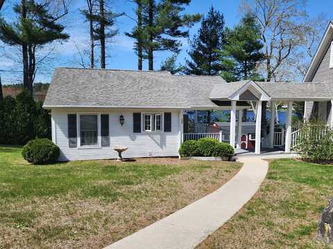 120 Kenwood Road, Griswold, CT 06351