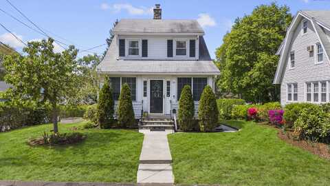 83 Center Street, Stamford, CT 06906