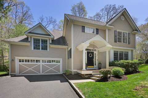 12 Woods Way, Redding, CT 06896