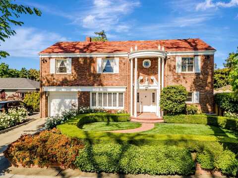 130 S 17th ST, SAN JOSE, CA 95112