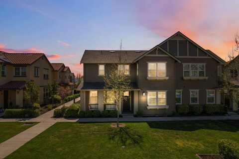 149 Banano LN, Morgan Hill, CA 95037