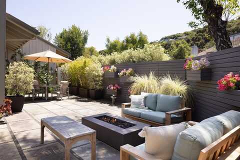 28061 Heron CT, CARMEL, CA 93923