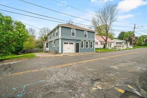 1381 Cohannet St, Taunton, MA 02780